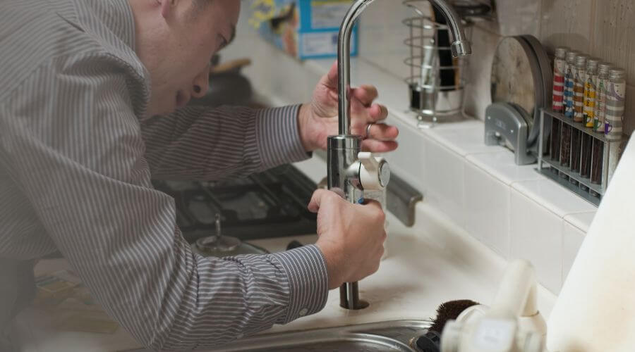 Local water heater installation in Lost Nation, IA